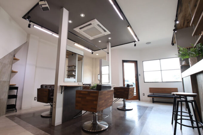 beauty salon en.　店内